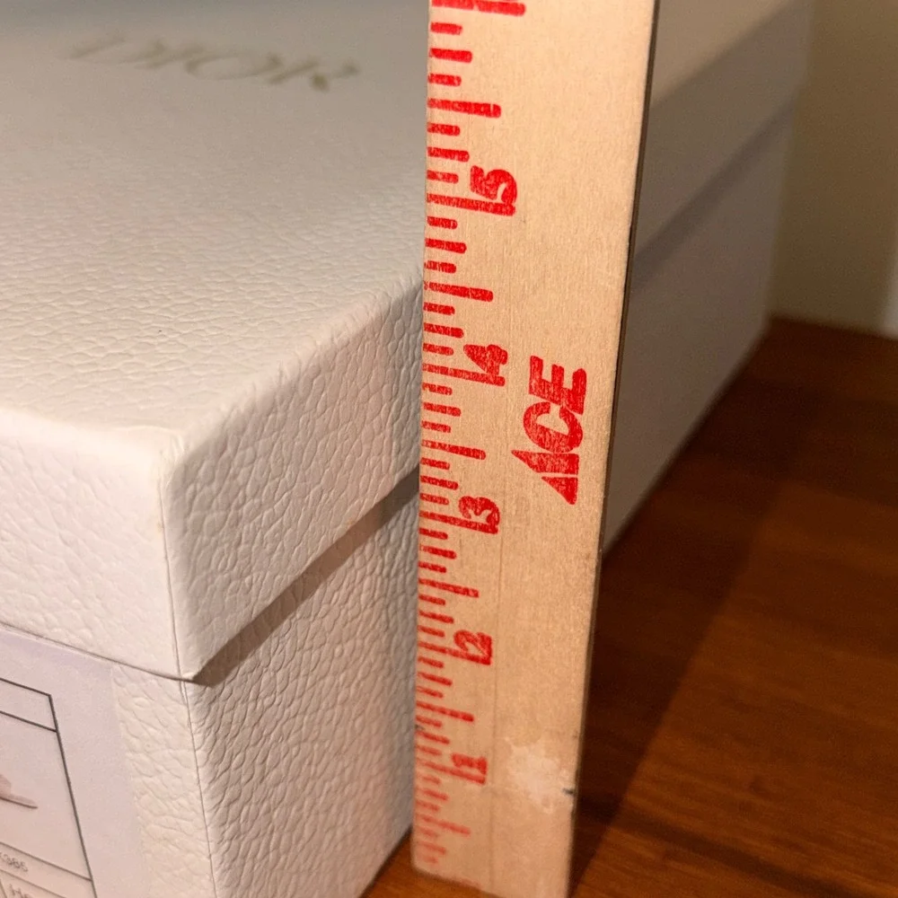 Dior Gift Box White Textured Gold Logo 12x8x4.5 Ribbon Tissue Paper Authentic